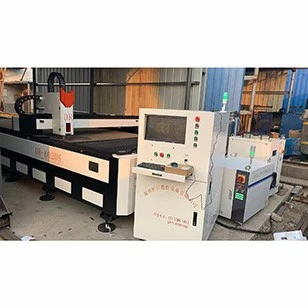 激光切割机